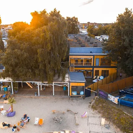 Campsite Molo Surf Spot
