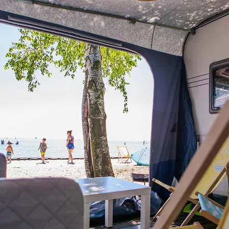 Molo Surf Spot キャンプ場 *