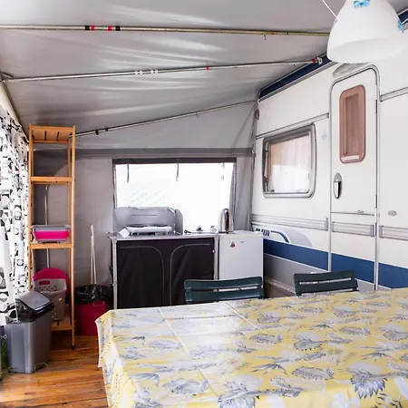 Molo Surf Spot Campsite