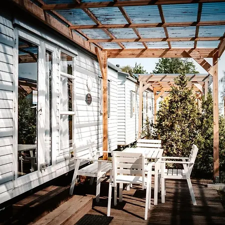 Molo Surf Spot 캠프장