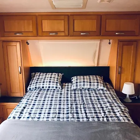 Molo Surf Spot ヤスタルニャ