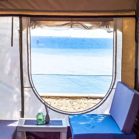 Molo Surf Spot Camping