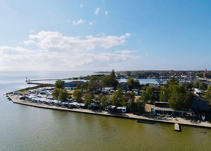 مكان تخييم Molo Surf Spot *