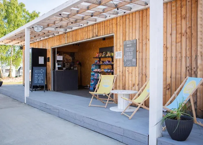 Molo Surf Spot 营地 *